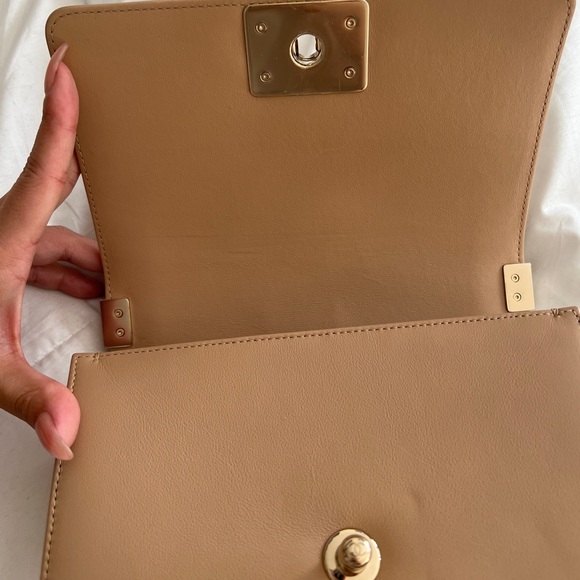 chanel boy small beige with shiny light gold hardware - Picture 14 of 14